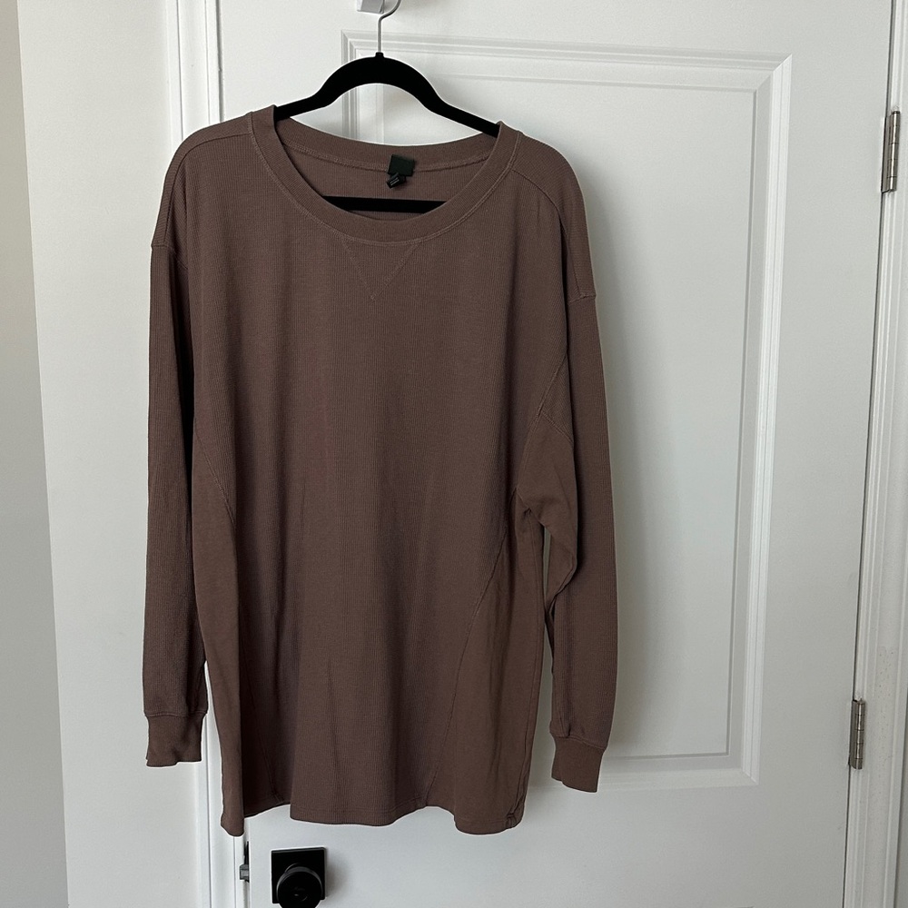 Wild Fable Chocolate Long Sleeve Tee